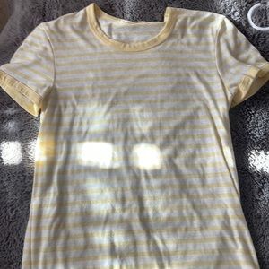 Striped yellow casual tee